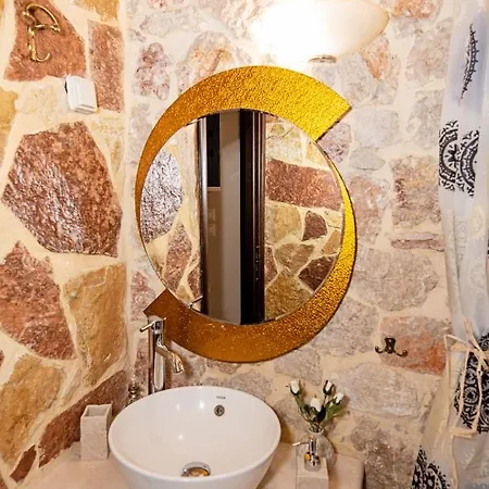 Sea Rock Rodos וילה ארכאנגלוס