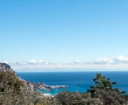 Sea Rock Rodos أرخانجلوس