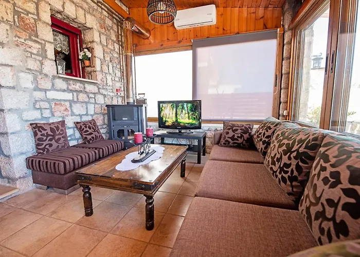 Sea Rock Rodos فيلة أرخانجلوس